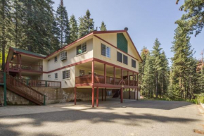 YoBee! Park Reservation Included! Heart of Yosemite - Homey Studios and Breakfast